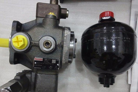 如何選用液壓系統(tǒng)中的蓄能器?