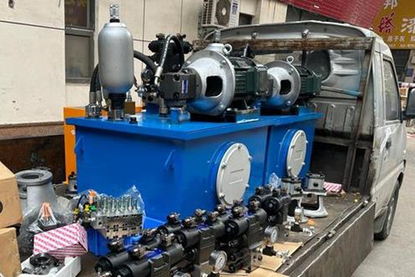 蓄能器里面的液壓油有哪些污染與危害？圖2